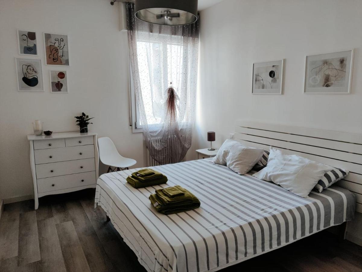 Angela Guest House In Centro Storico Κονελιάνο Εξωτερικό φωτογραφία